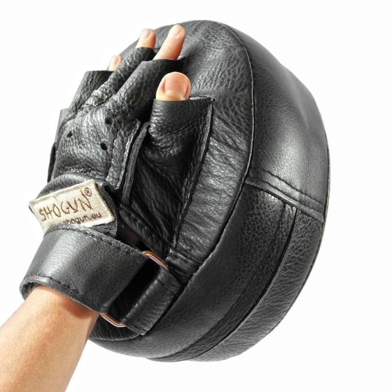 łapa trenera duża 3.png